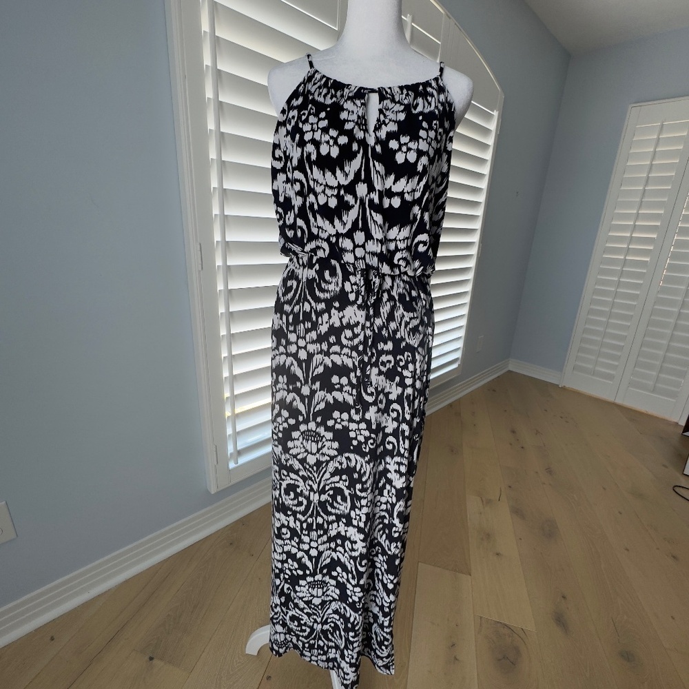 Black & White Geometric Pattern Maxi Dress Size 6